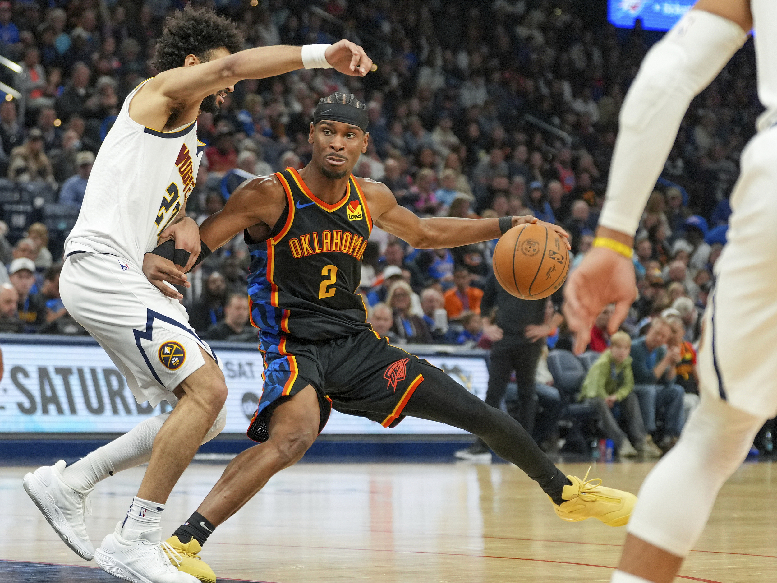 关于冲刺阶段NBA常规赛焦点战，比利亚雷亚尔篮板制胜，管理层满意，年轻球员得到机会的信息